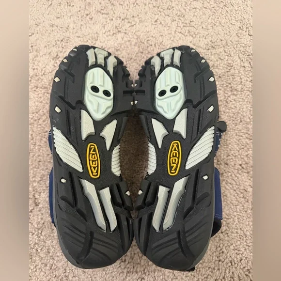 Keen women’s sandals size 9.5 new without box anti odor anatomic footbed NWOT - Picture 4 of 8